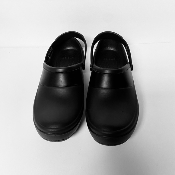 New Women’s Crocs Mercy Work Clog Size 11 Made for on-the-job comfort - Picture 2 of 6